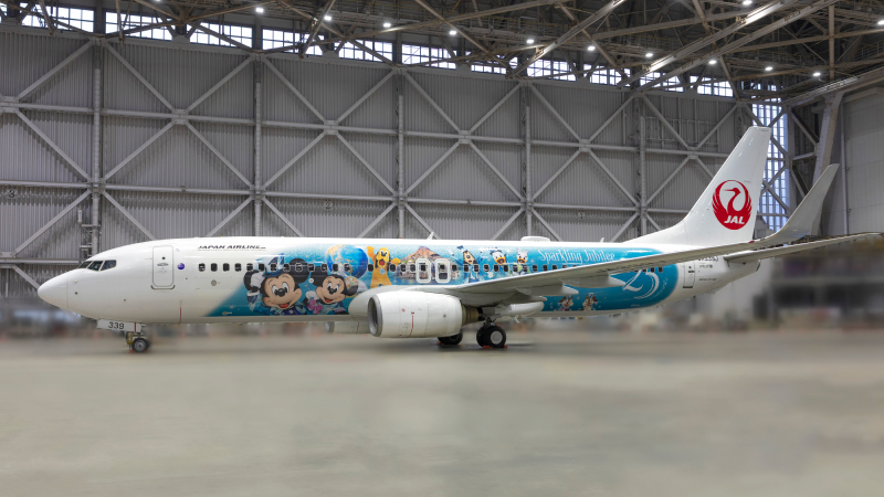 東京ディズニーシー®25周年をテーマとした特別塗装機「JAL Jubilee Express」