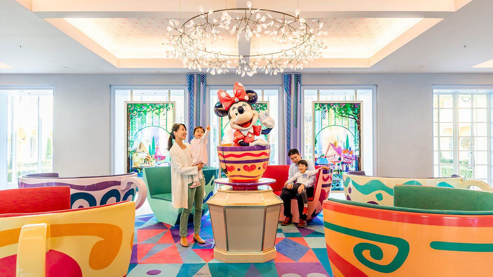 photos-a-first-look-inside-the-new-disney-celebration-hotel-at-tokyo