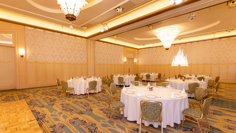 中宴会場「ドリーム」