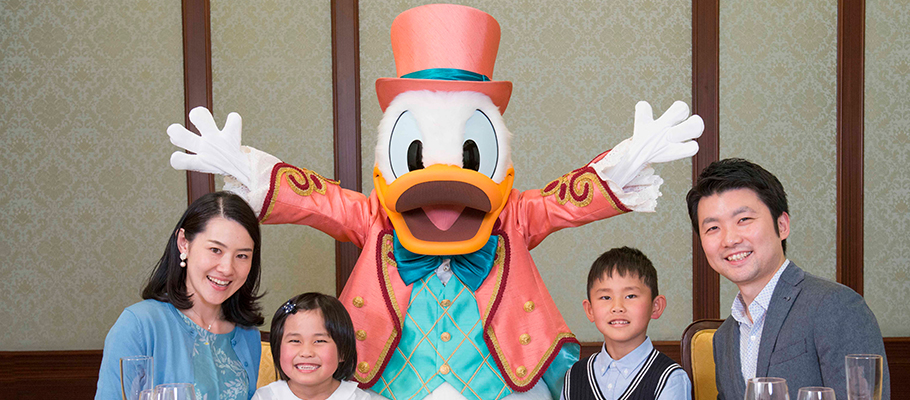公式 セレブレーションダイニング グリーティングプラン 21年度 東京ディズニーリゾート