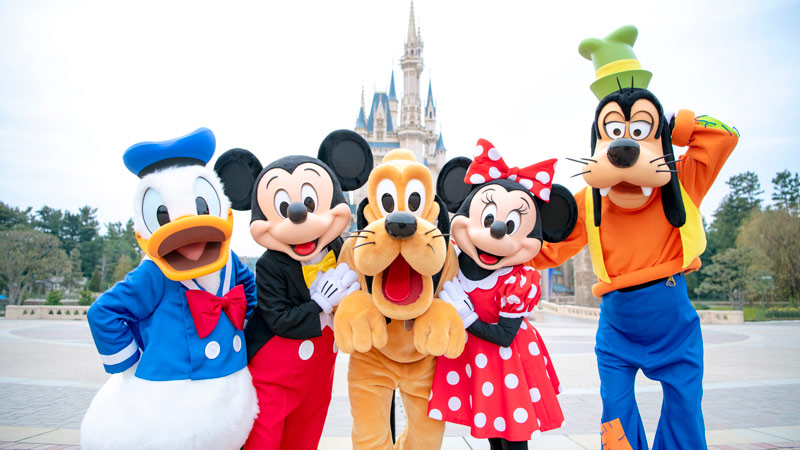 Enjoy Tokyo Disneyland and Tokyo DisneySea for 3 days