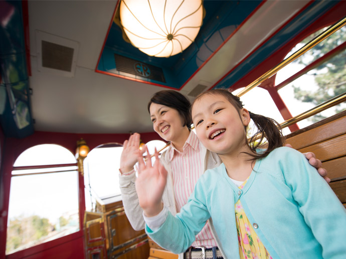 Convenient transportation on a rainy day DisneySea Electric Railway