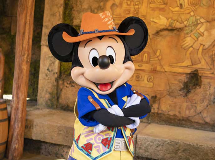 Disney Character GreetingsMickey & Friends' Greeting Trails (Mickey Mouse)