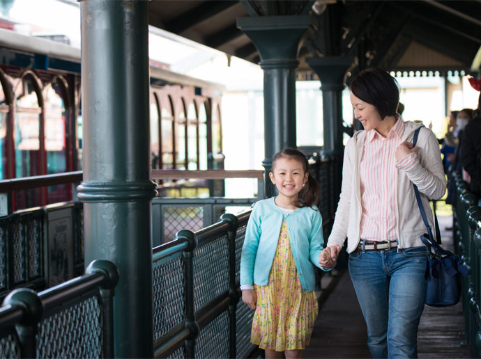 Convenient transportation on a rainy day DisneySea Electric Railway