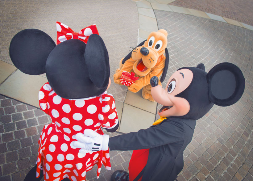 東京ディズニーリゾート、東京ディズニーランド、シンデレラ城、ミッキー、ミニー、プルート、