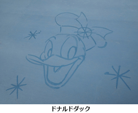 公式】東京ディズニーシーでしか見ることができない、水で描く