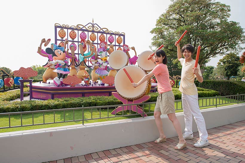 公式 ディズニー夏祭り の見どころを一挙ご紹介 東京ディズニーリゾート ブログ 東京ディズニーリゾート