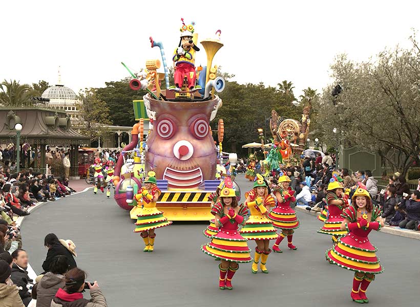 東京ディズニーリゾート,東京ディズニーランド,エンターテイメントの魔法にかけられて,パレード,ディズニー・ドリームス・オン・パレード