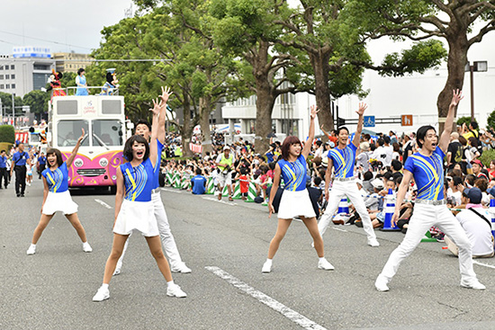 公式 静岡県 富士まつりに Happiest Celebration なスペシャルパレードが登場 東京ディズニーリゾート ブログ 東京ディズニー リゾート