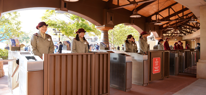 Official Entering Re Entering And Exiting The Park Tokyo Disneysea