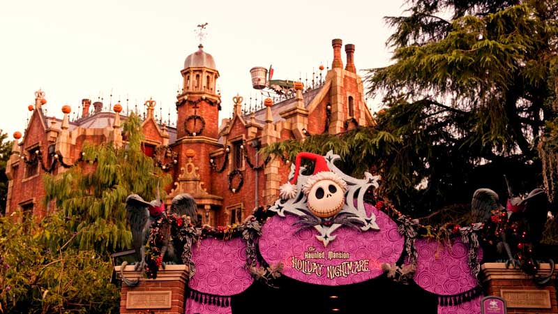 Haunted Mansion “Holiday Nightmare”