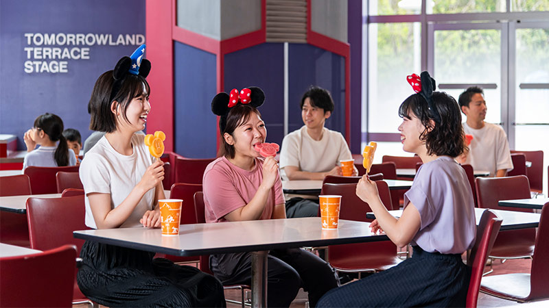 Make your summertime visit to Tokyo Disney Resort more enjoyable with these tips! <br />Coming Soon